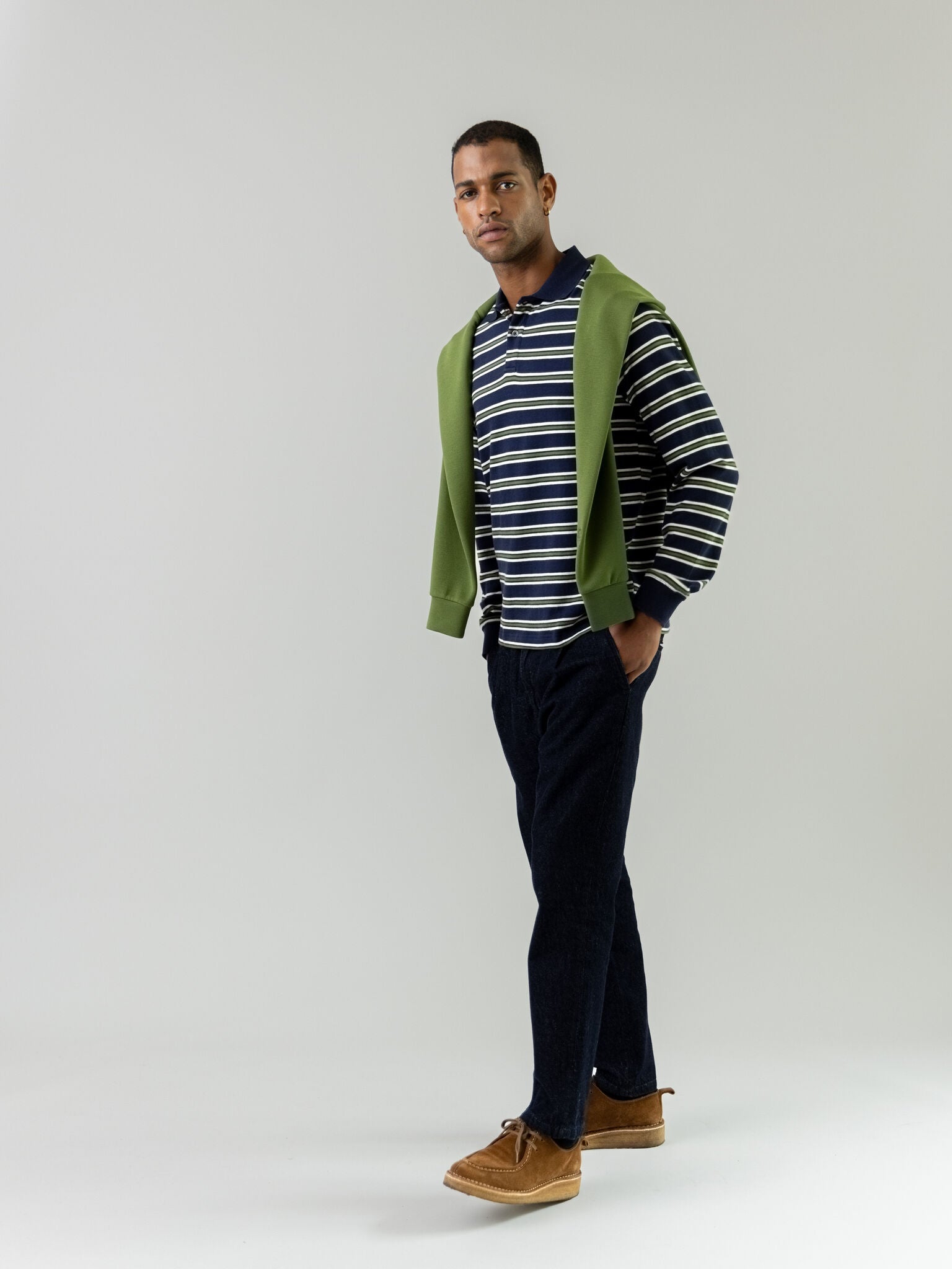 Modelshot / Dark Blue Denim / Detail